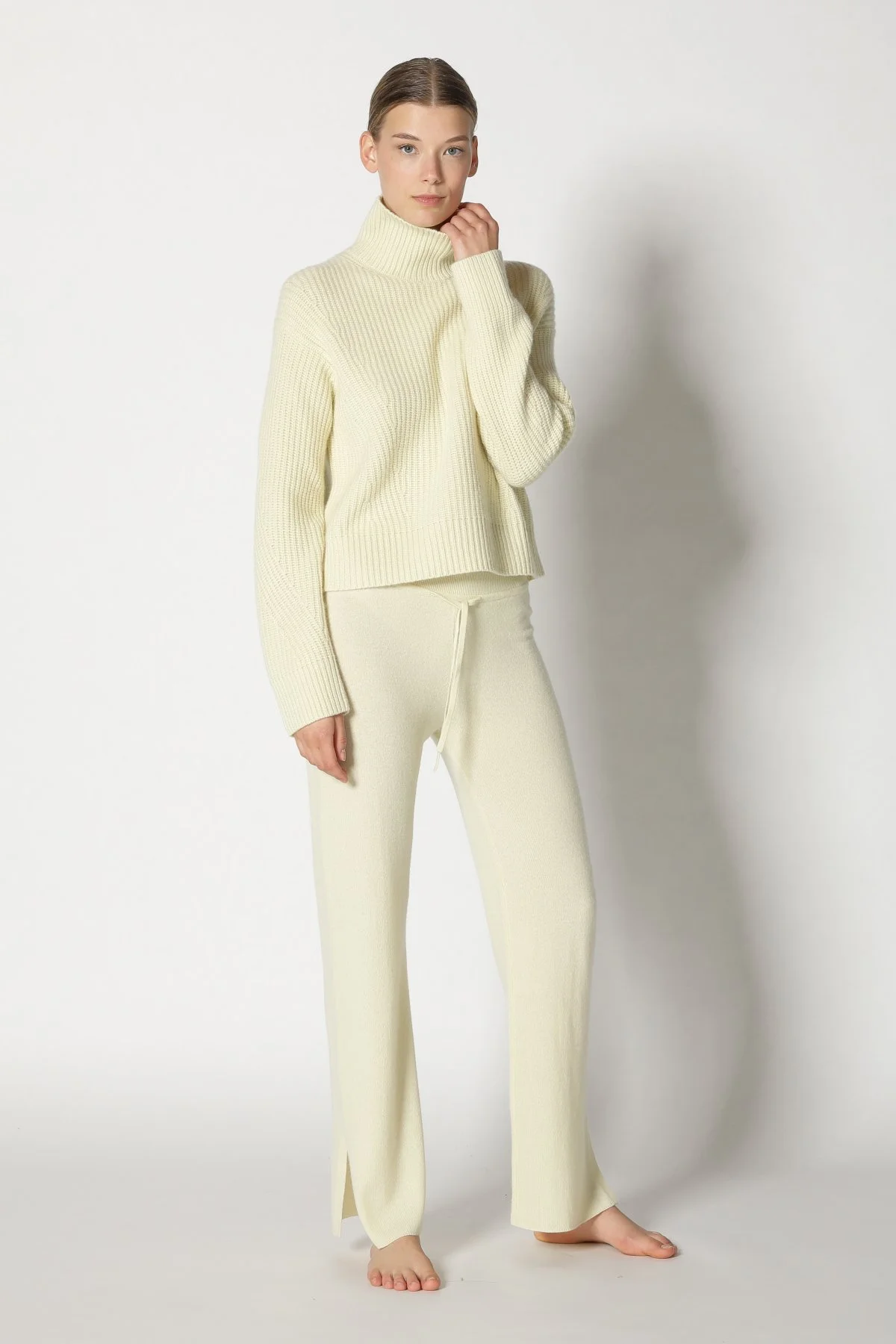  SMINFINITY Knitwear Hamburg Germany, Foto: Holger Stoehrmann, mail@stoehrmann.com, 0177-6302754 