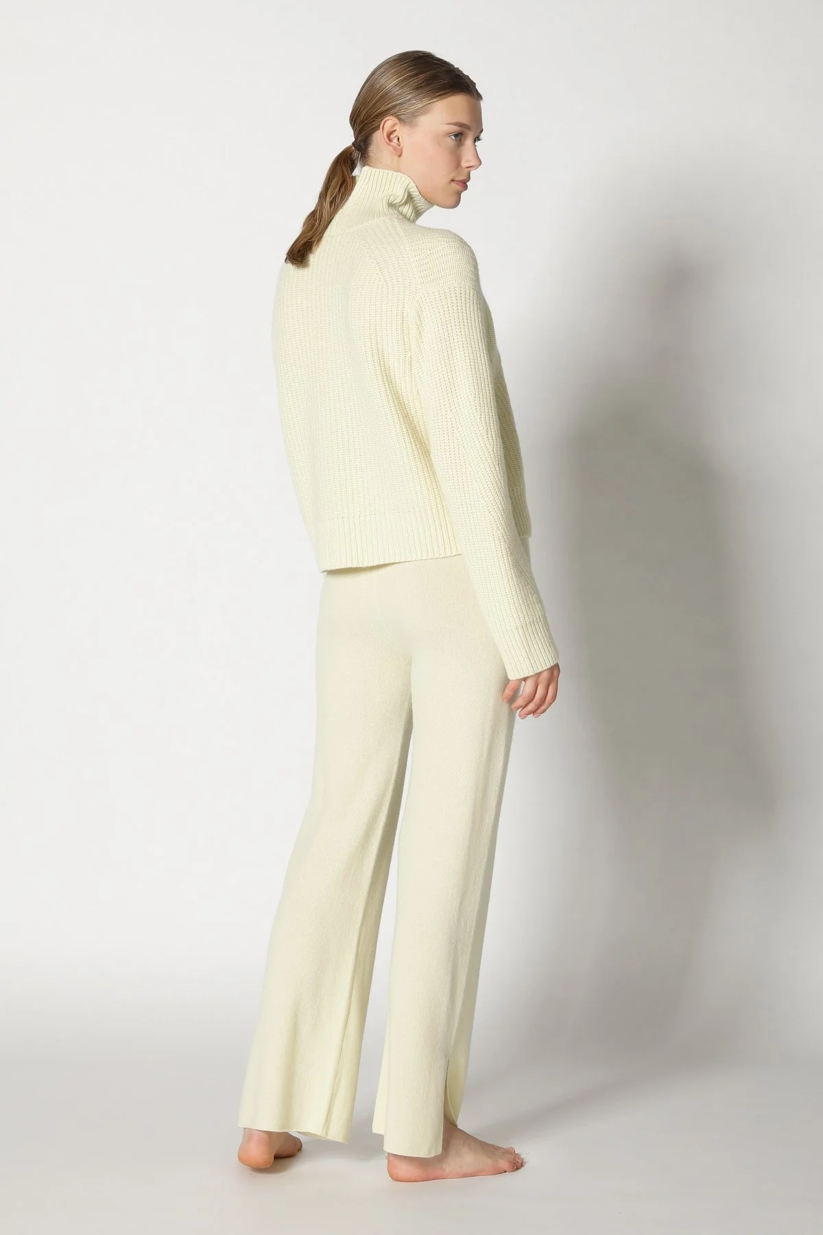  SMINFINITY Knitwear Hamburg Germany, Foto: Holger Stoehrmann, mail@stoehrmann.com, 0177-6302754 