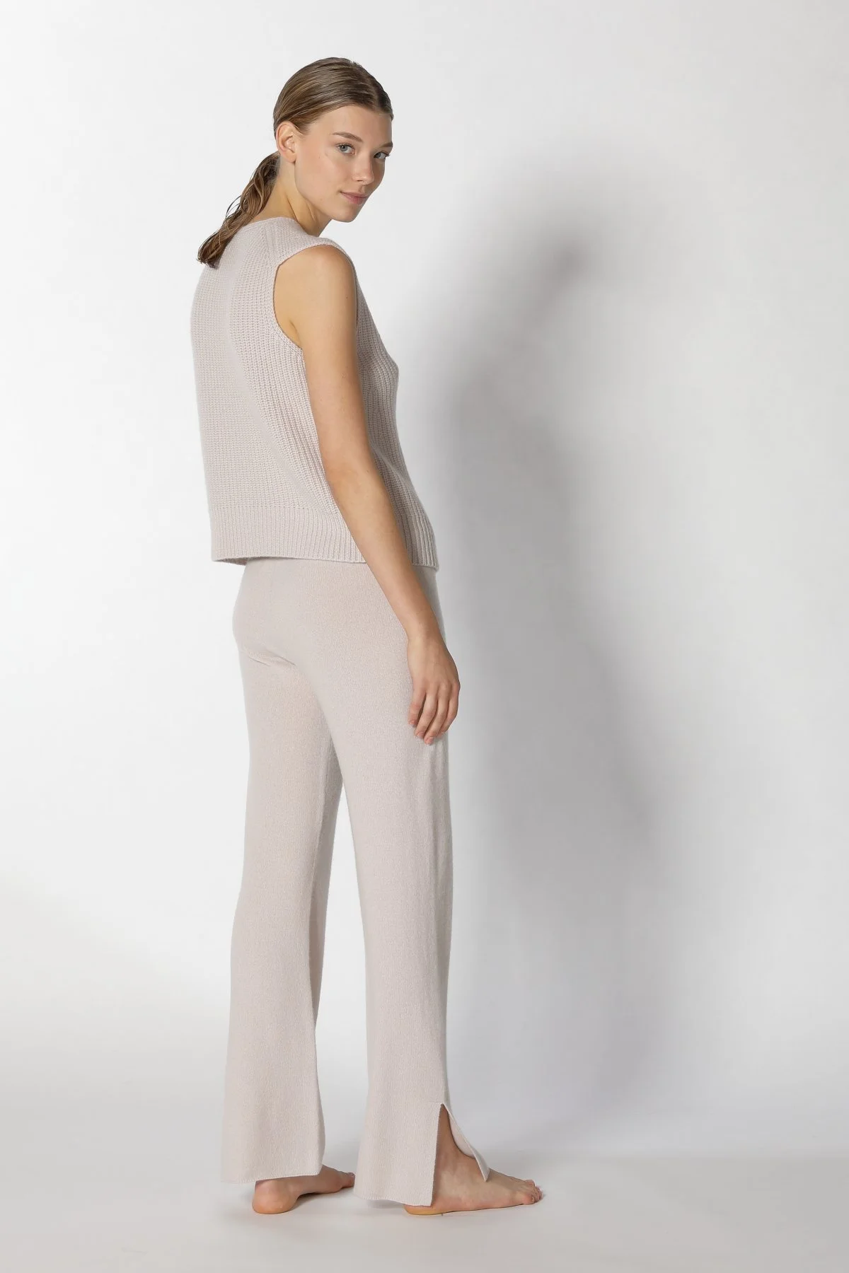  SMINFINITY Knitwear Hamburg Germany, Foto: Holger Stoehrmann, mail@stoehrmann.com, 0177-6302754 