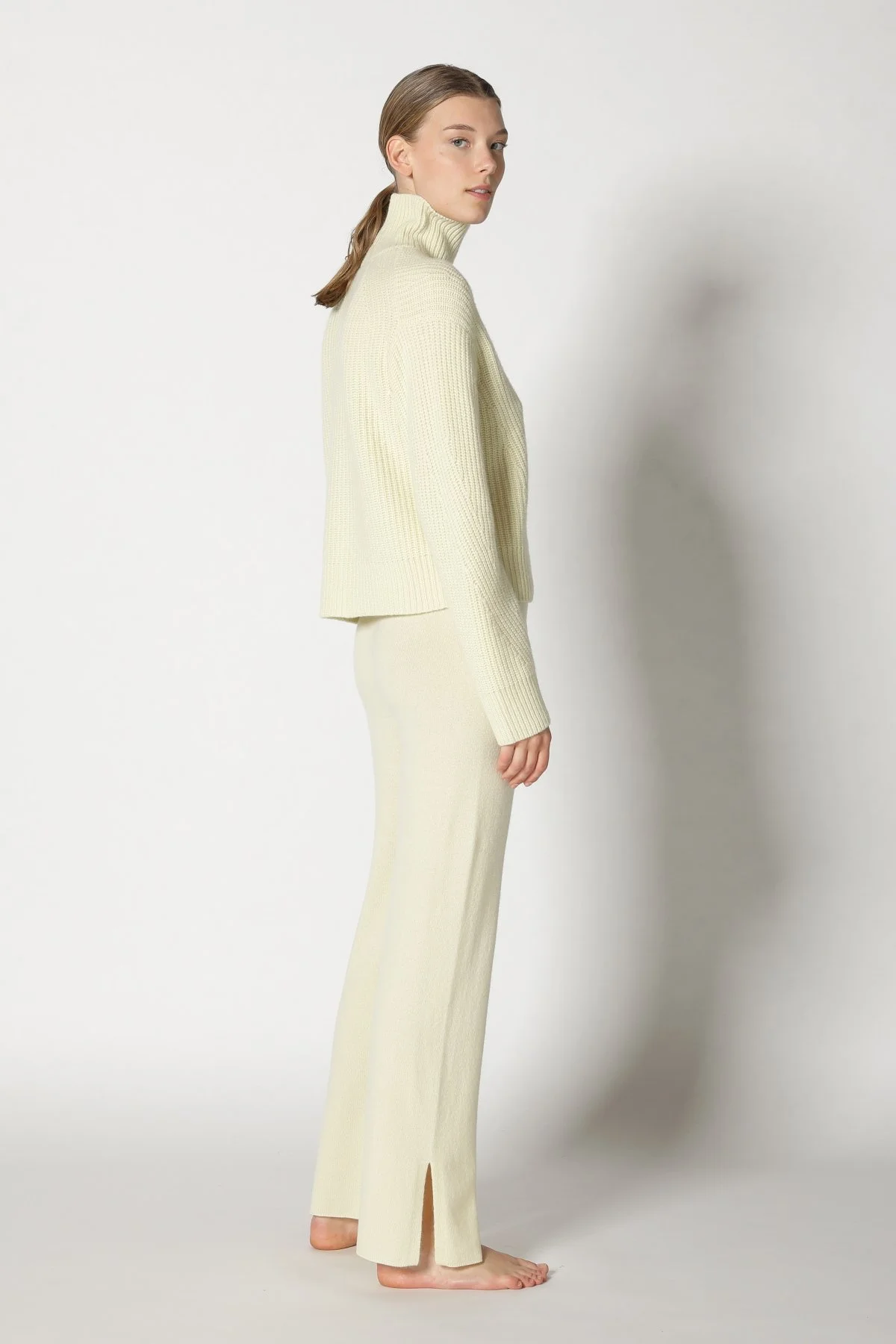  SMINFINITY Knitwear Hamburg Germany, Foto: Holger Stoehrmann, mail@stoehrmann.com, 0177-6302754 