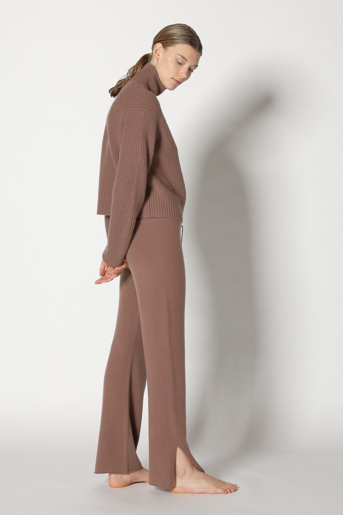  SMINFINITY Knitwear Hamburg Germany, Foto: Holger Stoehrmann, mail@stoehrmann.com, 0177-6302754 