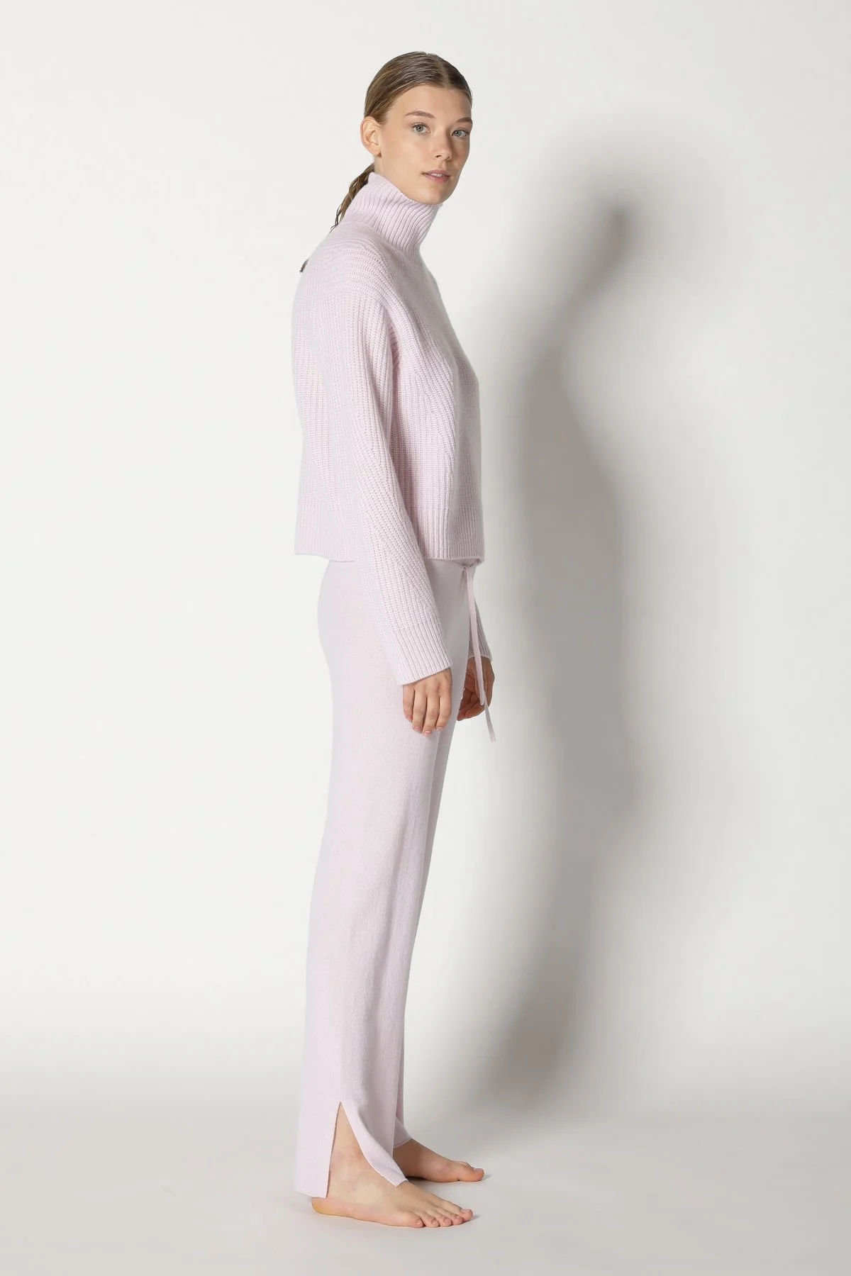  SMINFINITY Knitwear Hamburg Germany, Foto: Holger Stoehrmann, mail@stoehrmann.com, 0177-6302754 