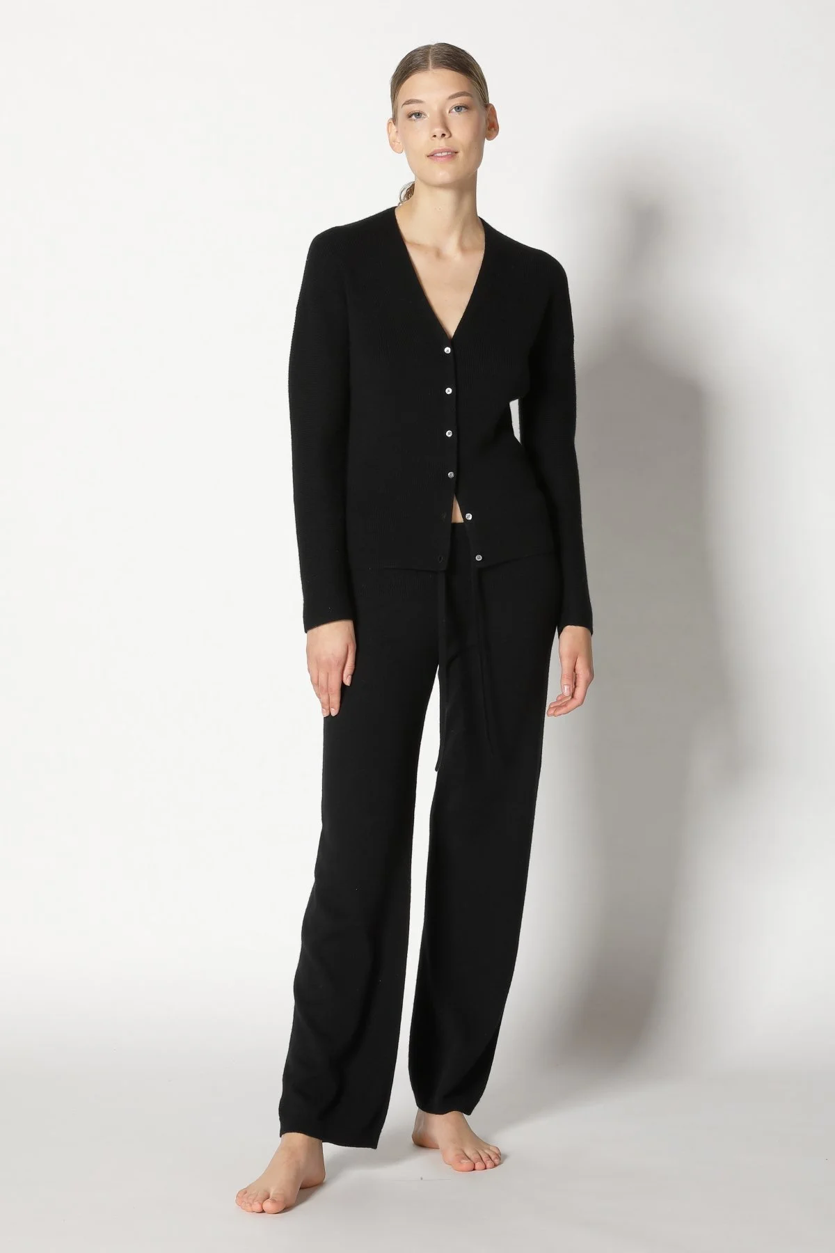 20050_BLACK_3525.JPG