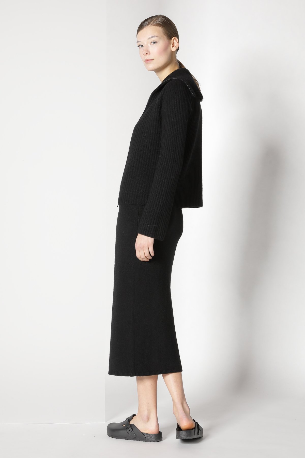 21005_BLACK_3700.JPG (Kopie) (Kopie)