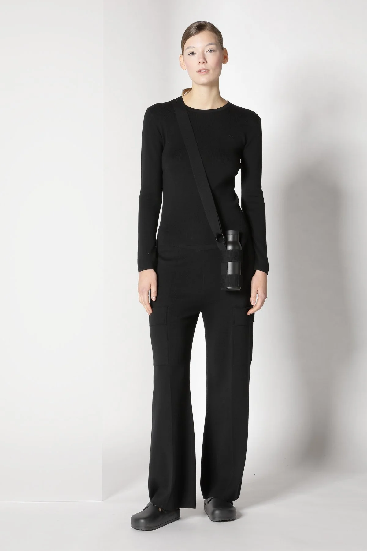 21015_BLACK_3501.JPG