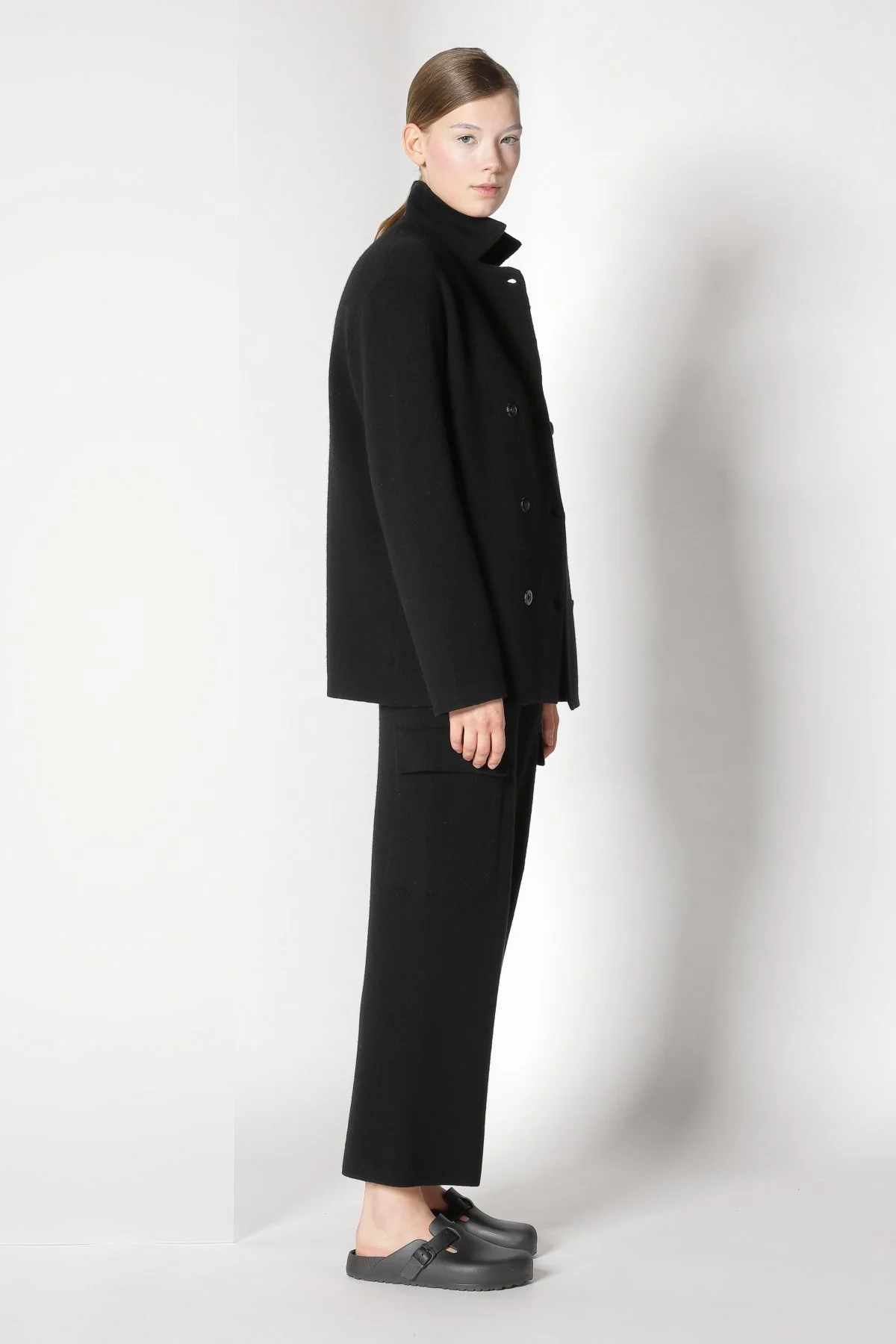 21022_BLACK_5258.JPG (Kopie)