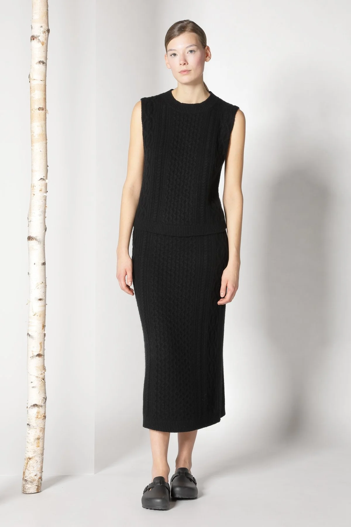 21027_BLACK_5311.JPG