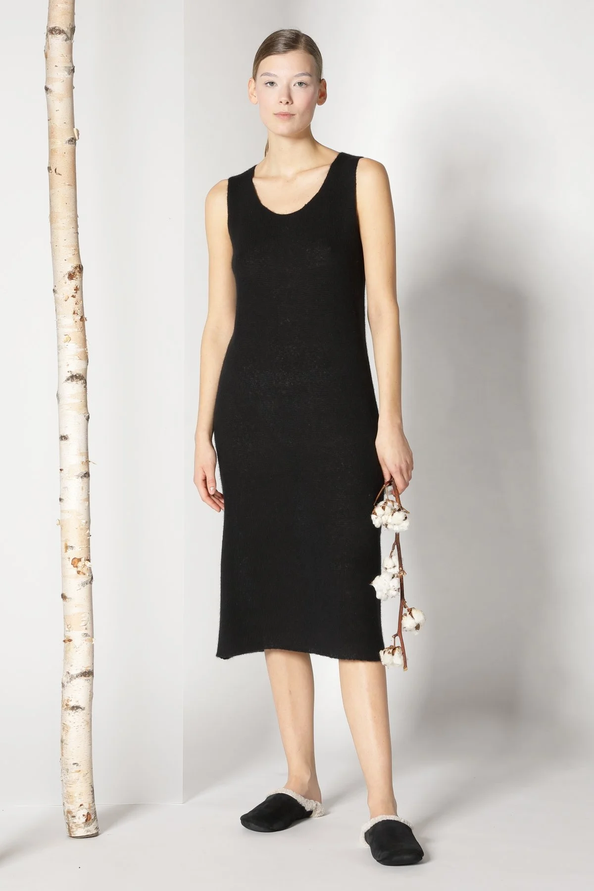 21044_BLACK_2058.JPG