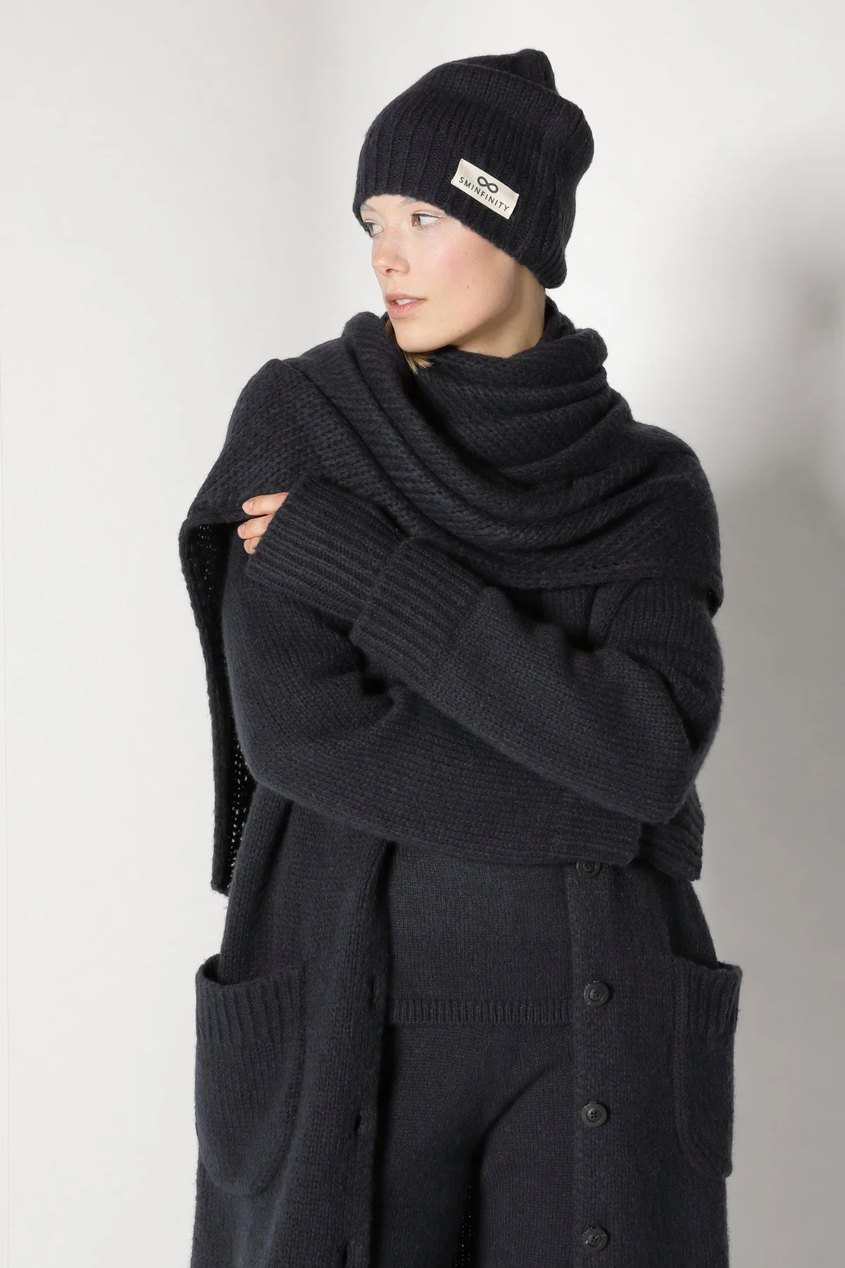 21108_BLACK_3340.JPG (Kopie)