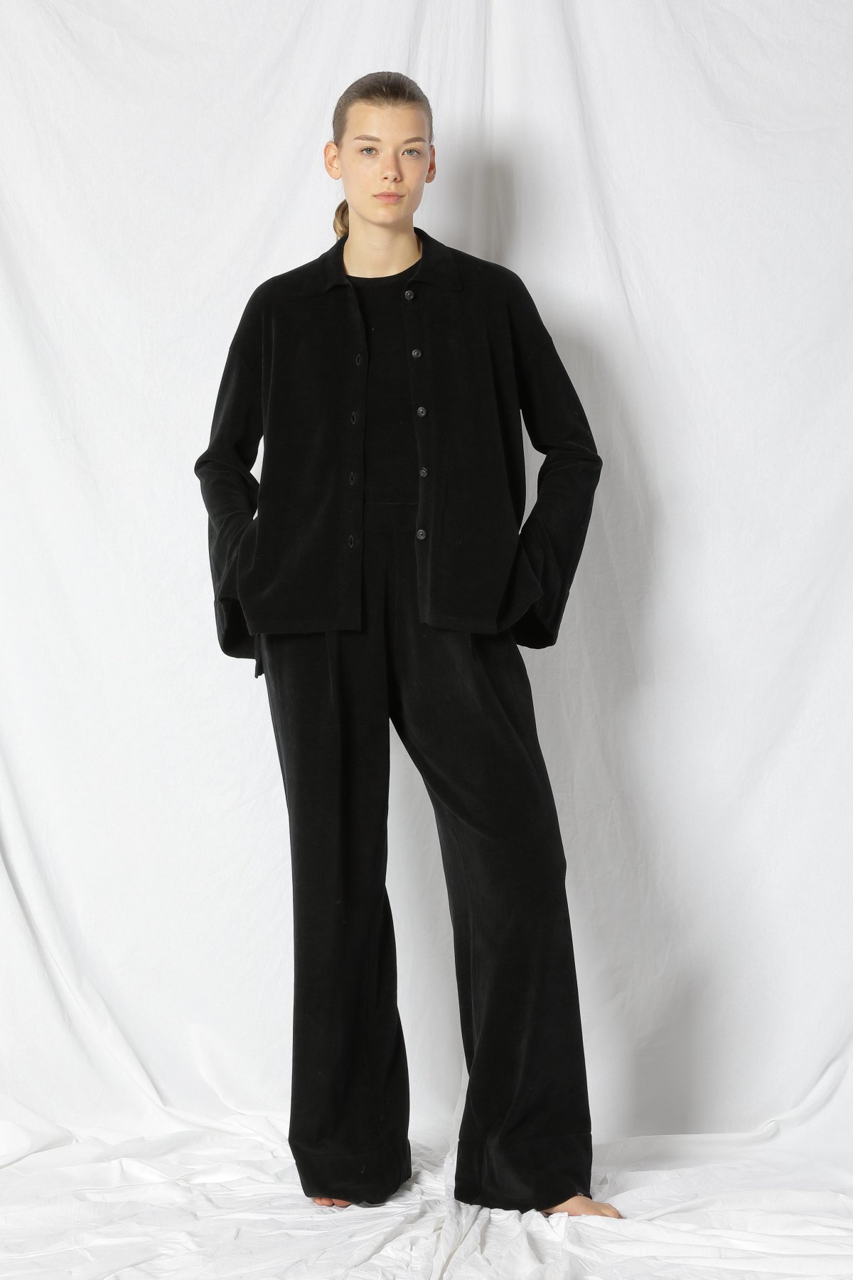 22001_BLACK_3680.JPG