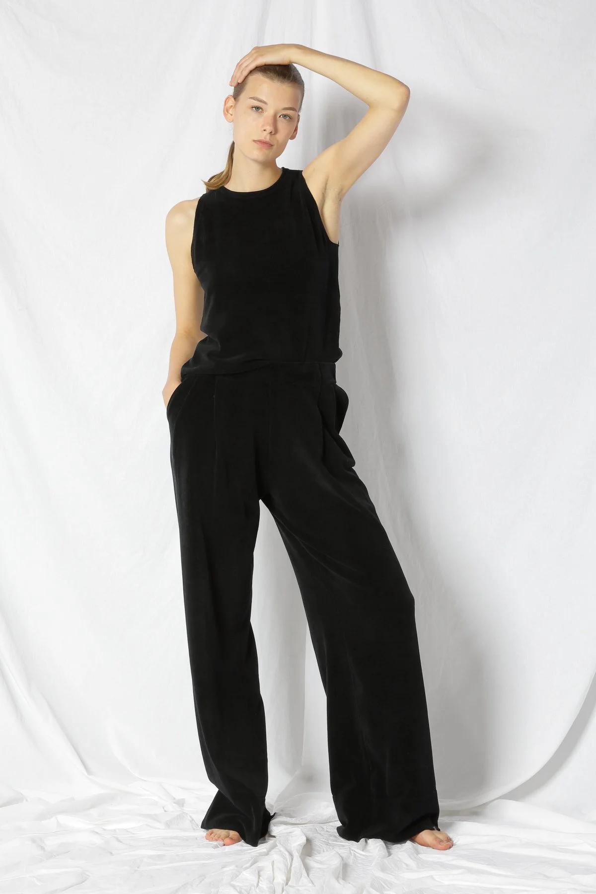 22002_BLACK_3674.JPG