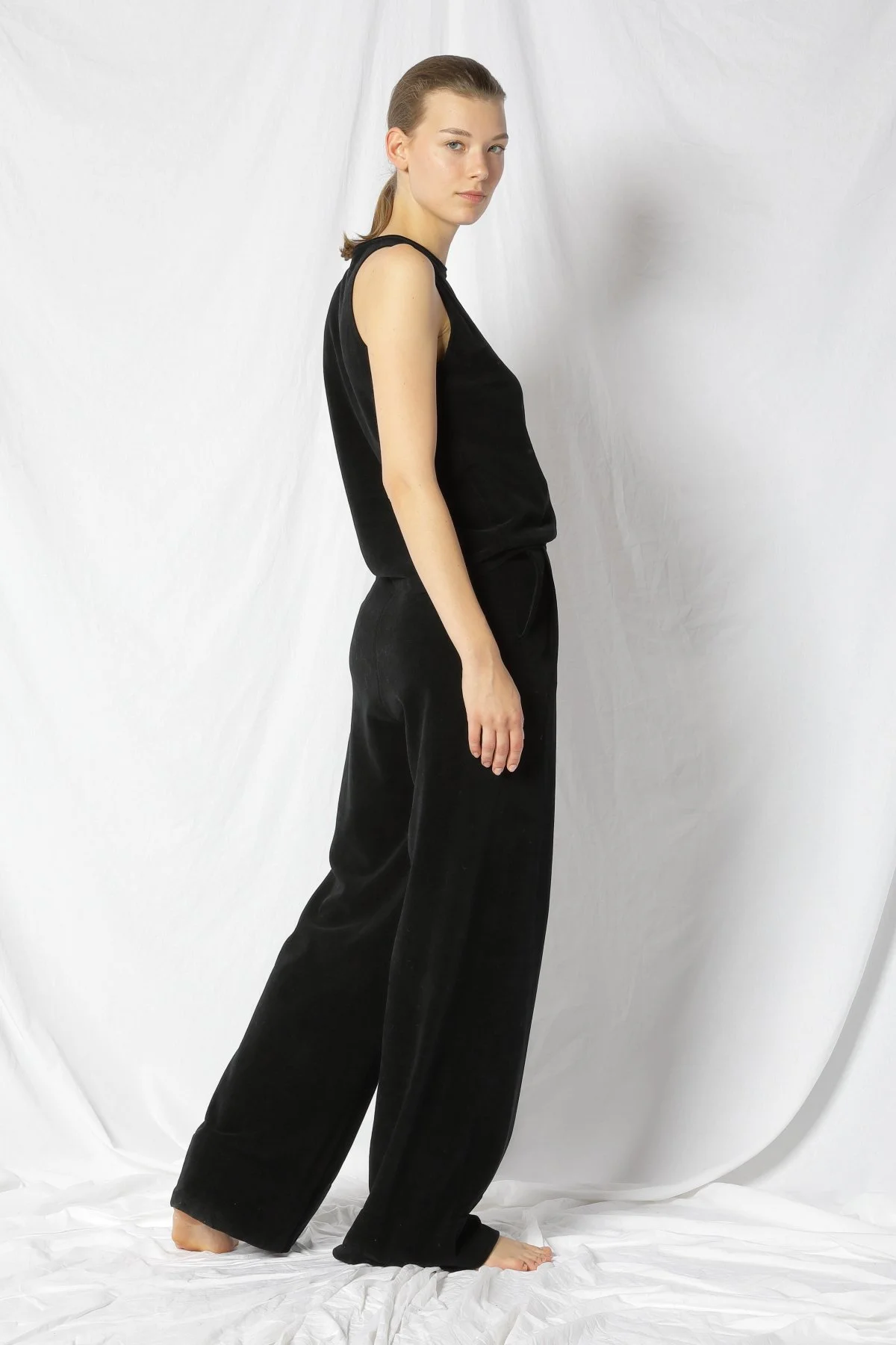 22002_BLACK_3679.JPG