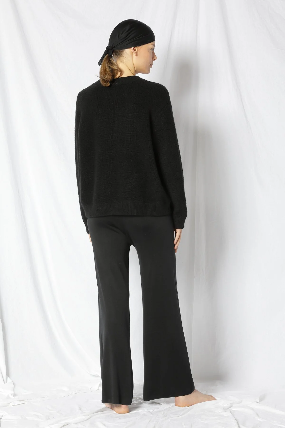 22009_BLACK_3933.JPG