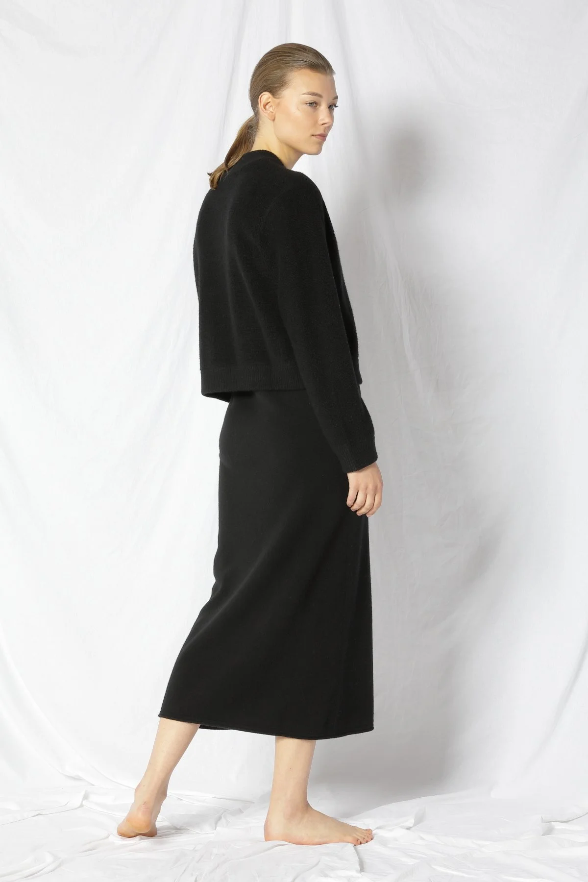 22008_BLACK_4034.JPG