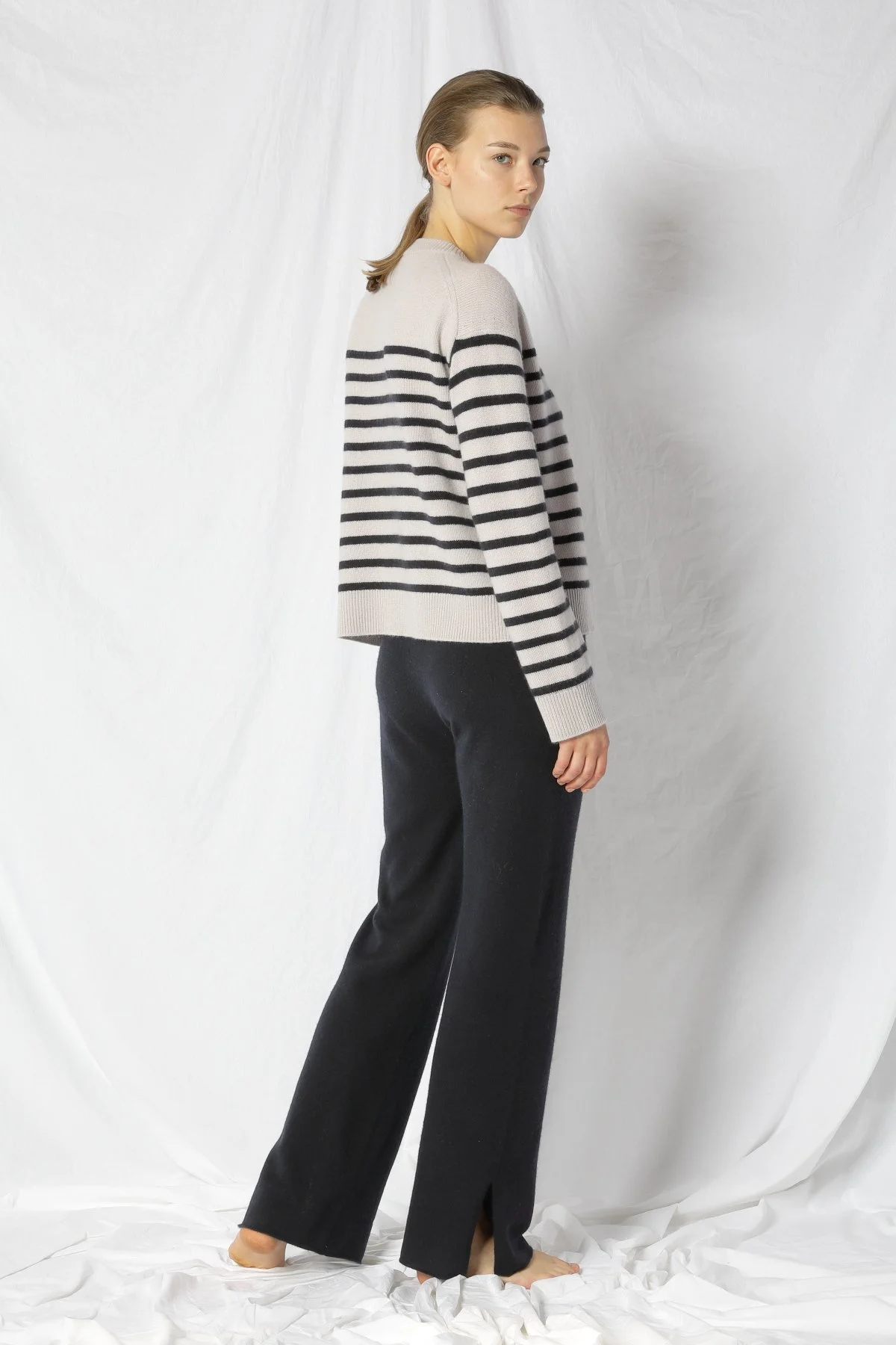 22031_OYSTER + MIDNIGHT_1264.JPG