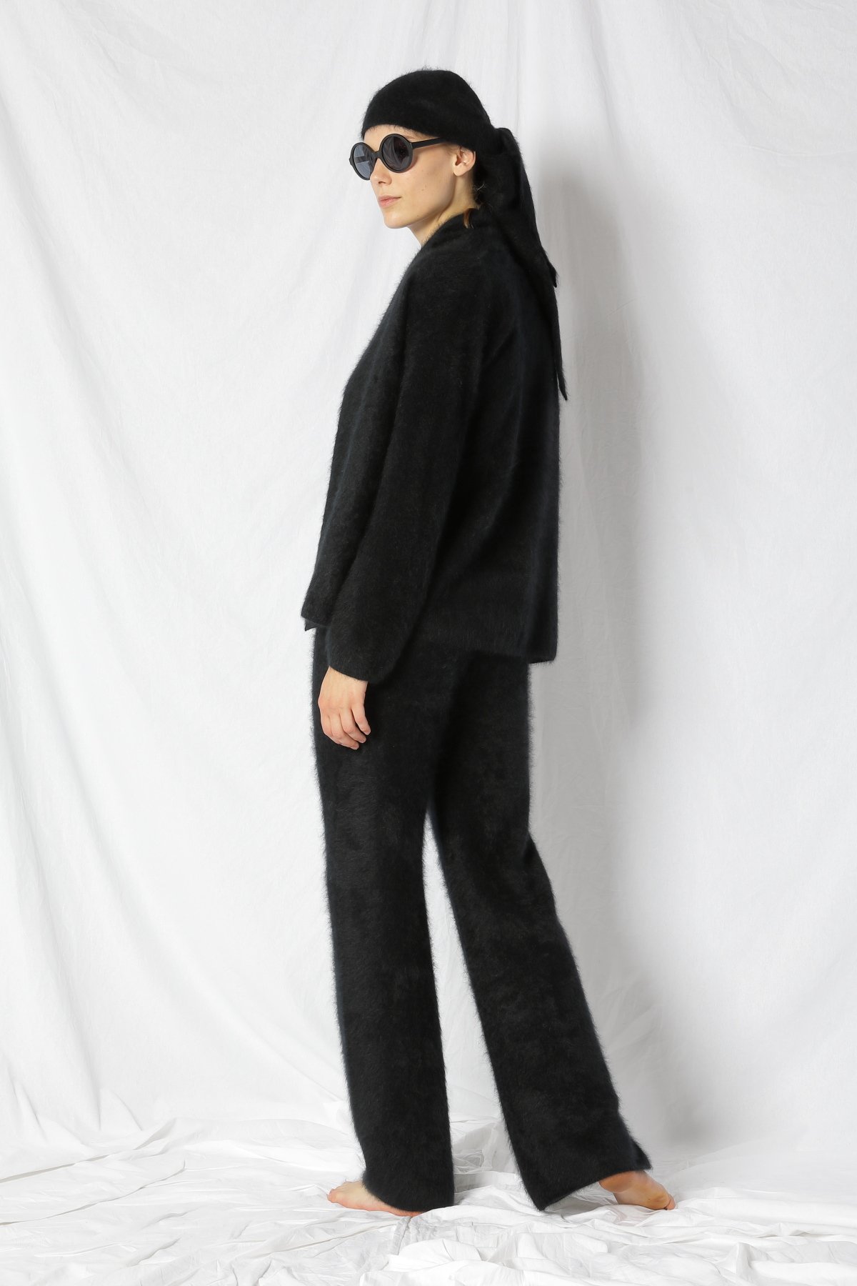 22037_BLACK_2557.JPG
