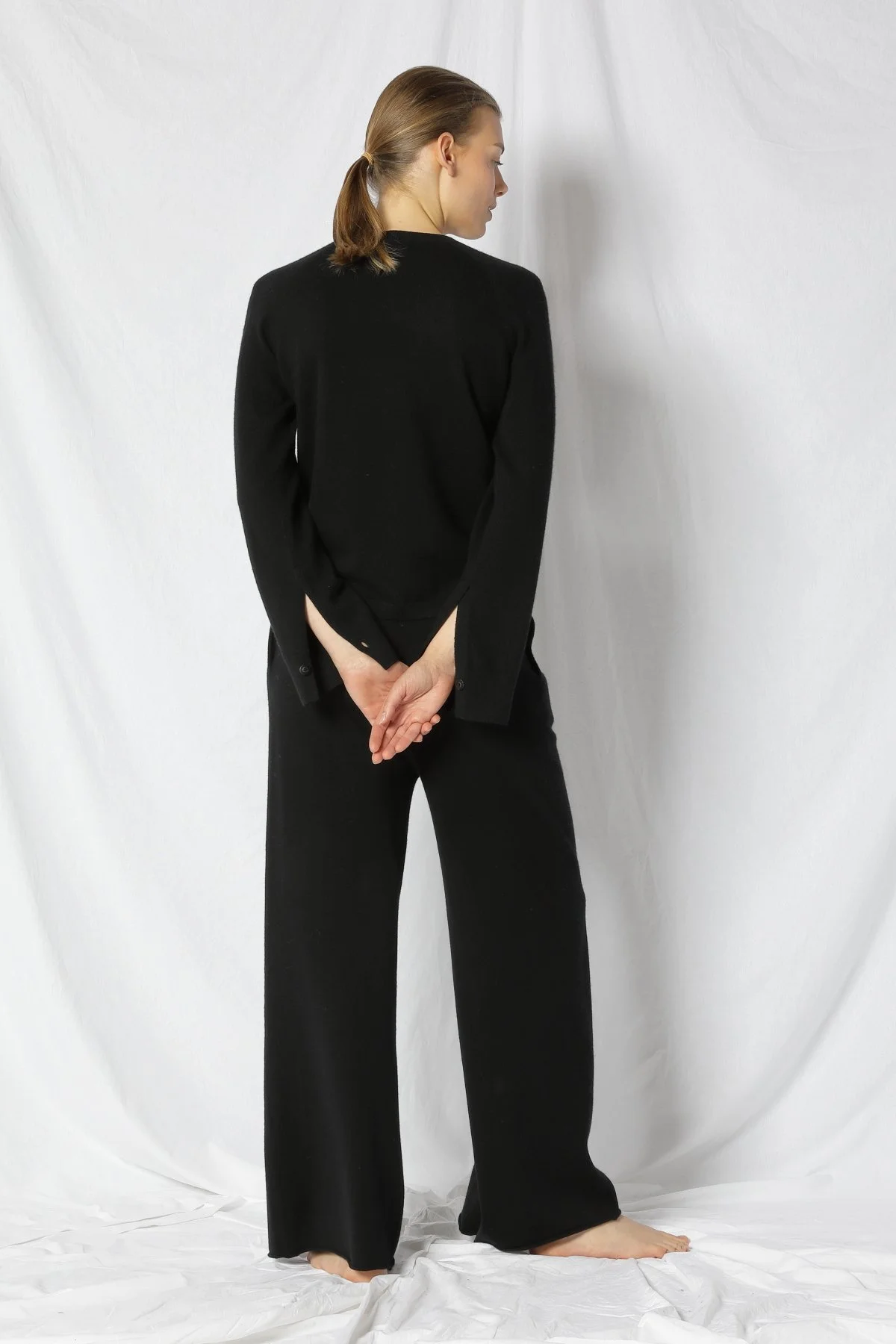 22058_BLACK_5886.JPG