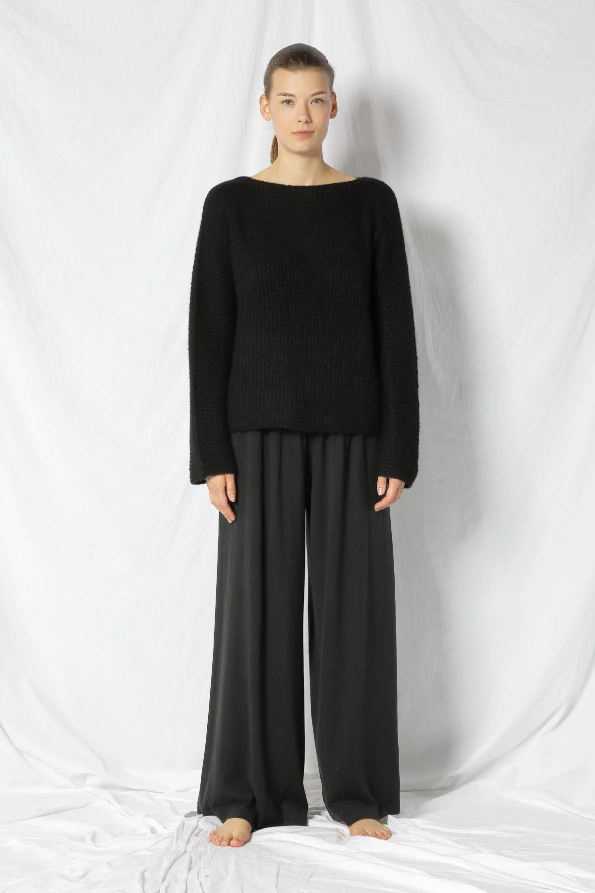 22056_BLACK_7304.JPG