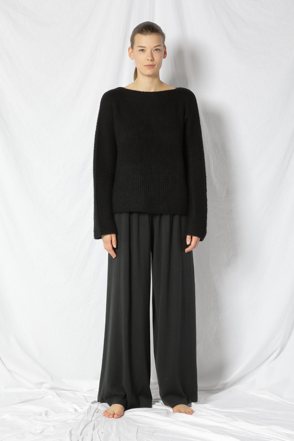 22056_BLACK_7304.JPG