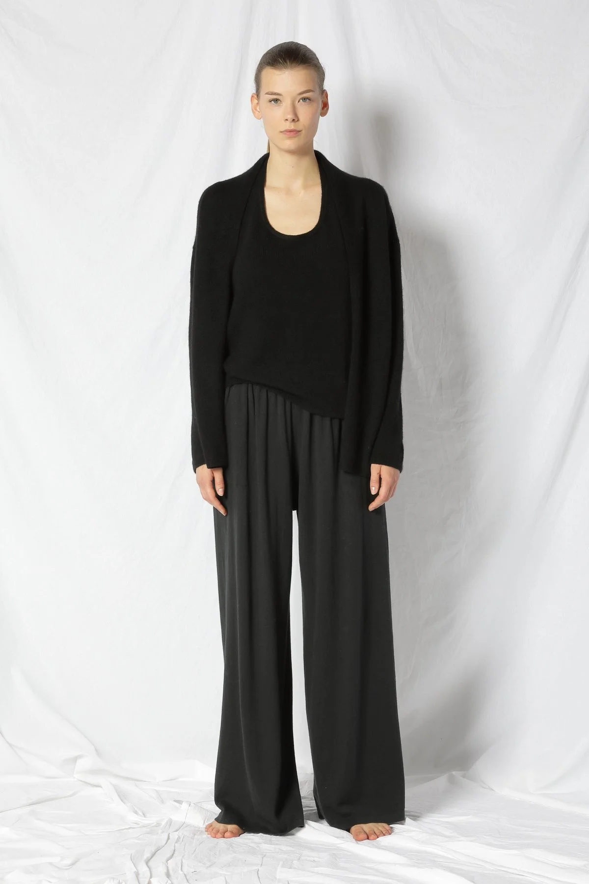 22051_BLACK_7263.JPG