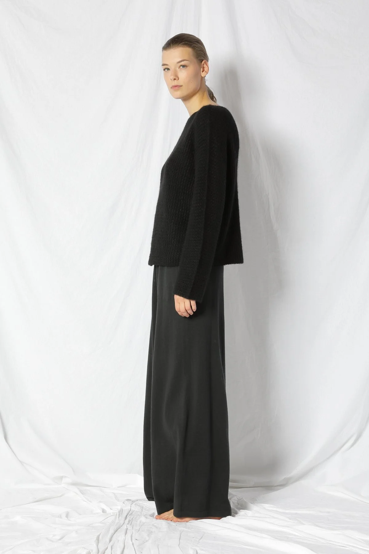 22056_BLACK_7307.JPG