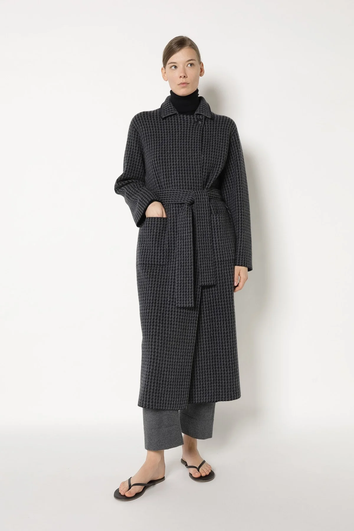 25065_BLACK + FLANELL_5962_web.jpg