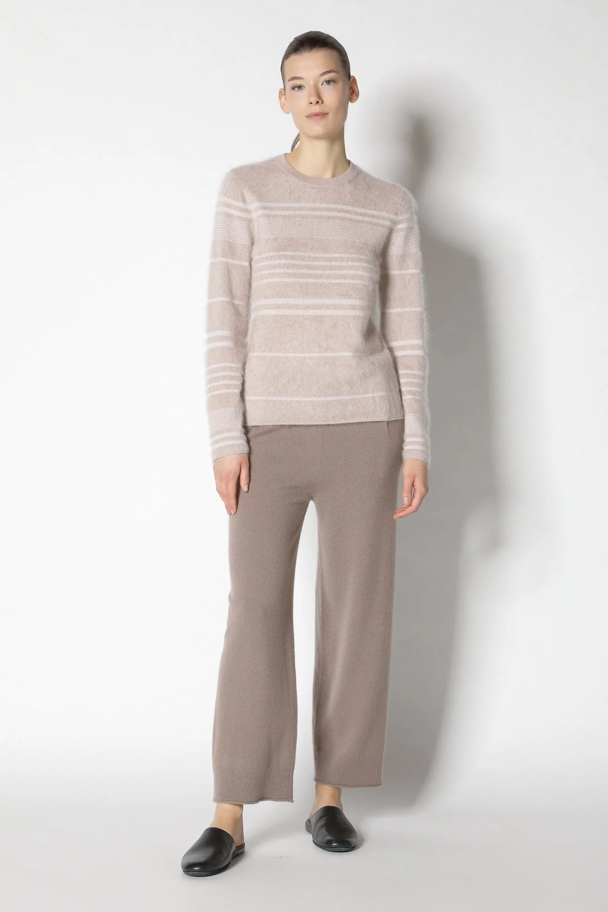 23011_Tan + Oyster_0468.JPG