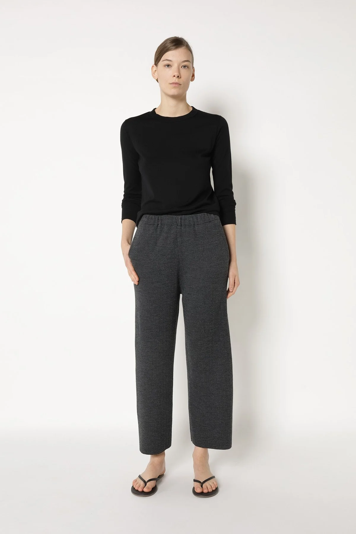 25040_BLACK + FLANELL_4874_web.jpg