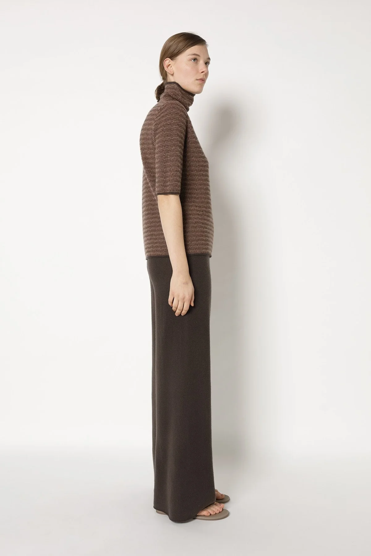 25011_CEDAR + TOFFEE_2692_web.jpg (Kopie)