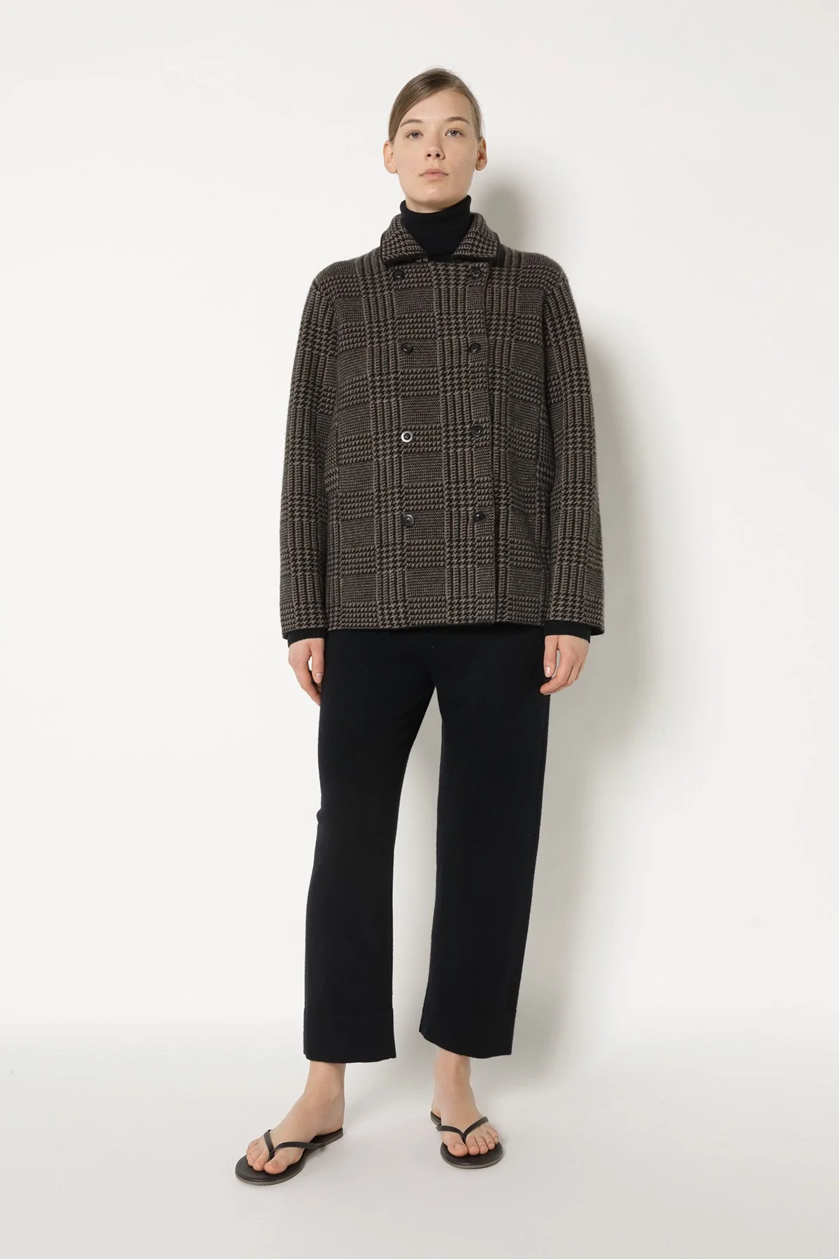 25066_BLACK + WOOD_6024_web.jpg