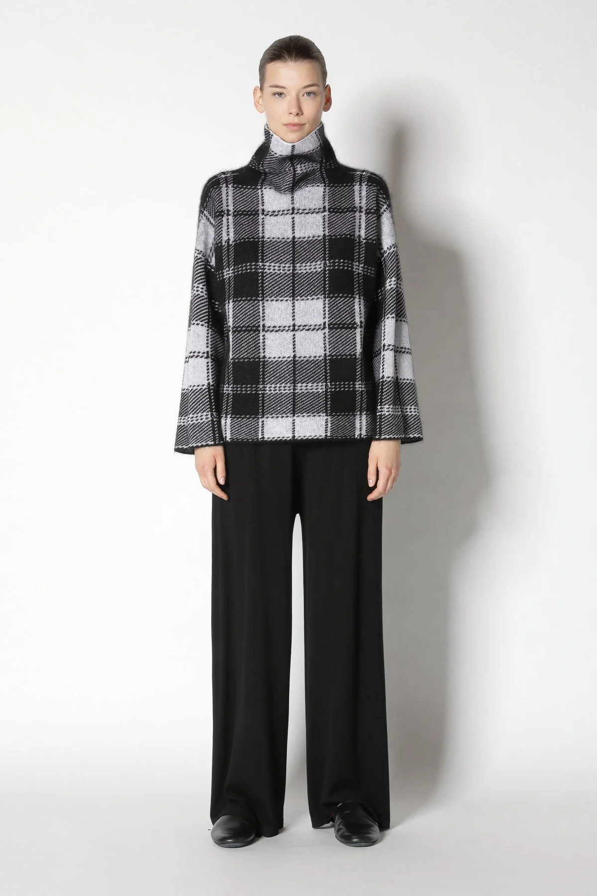 23019_Black + Luna_2087.JPG