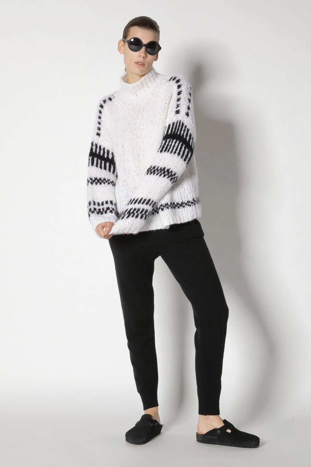 23077_Luna + Black_3627.JPG