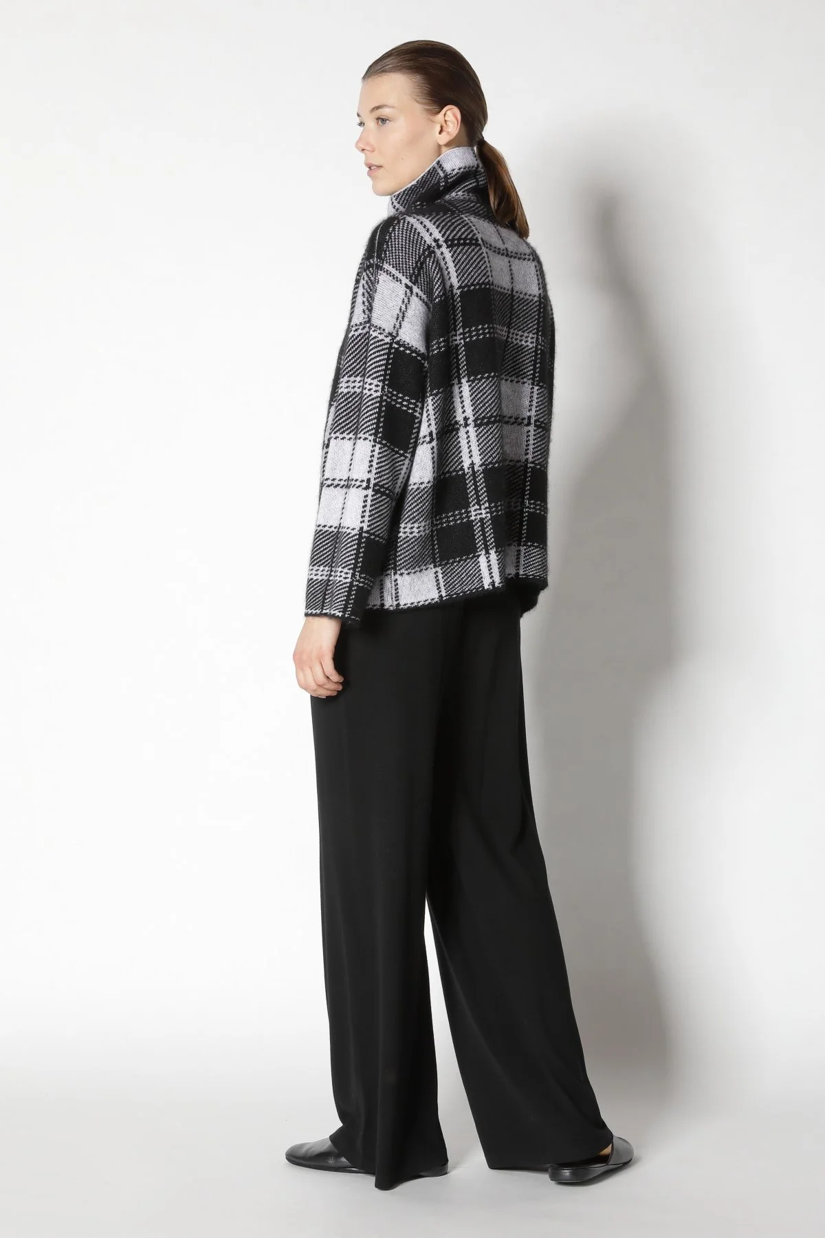 23019_Black + Luna_2092.JPG
