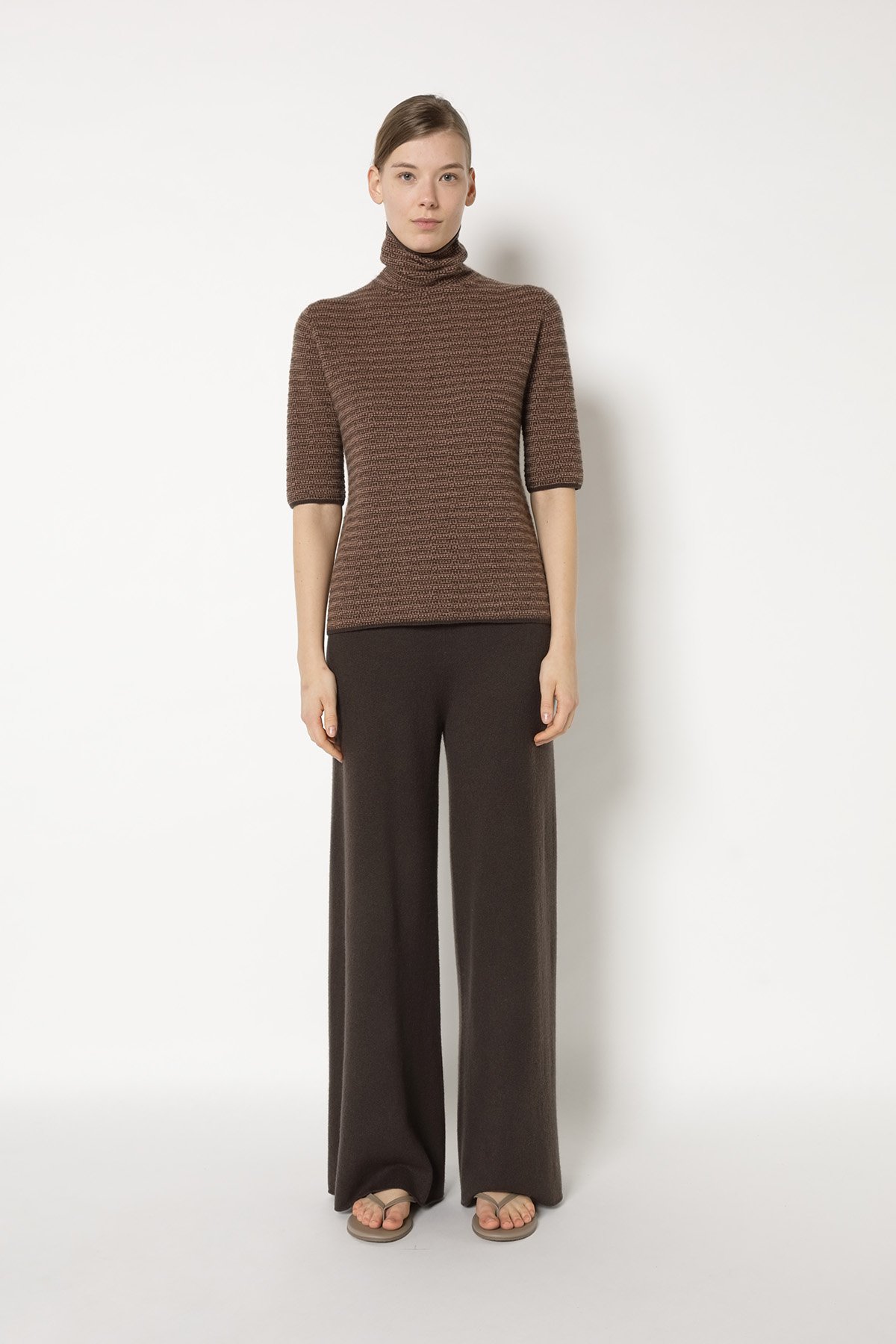 25011_CEDAR + TOFFEE_2689_web.jpg (Kopie)