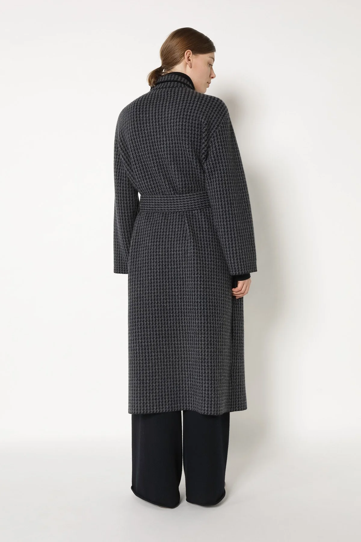 25065_BLACK + FLANELL_5858_web.jpg