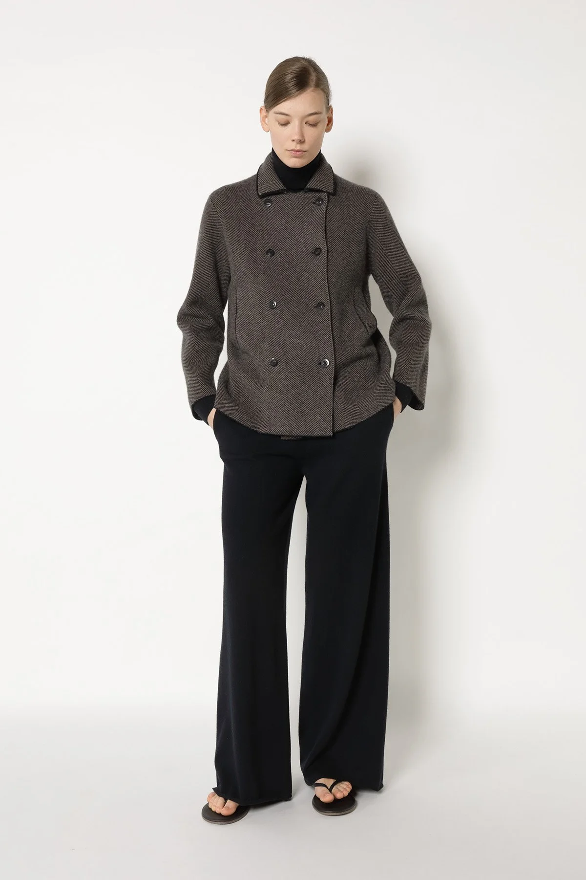 25062_BLACK + WOOD_6043_web.jpg