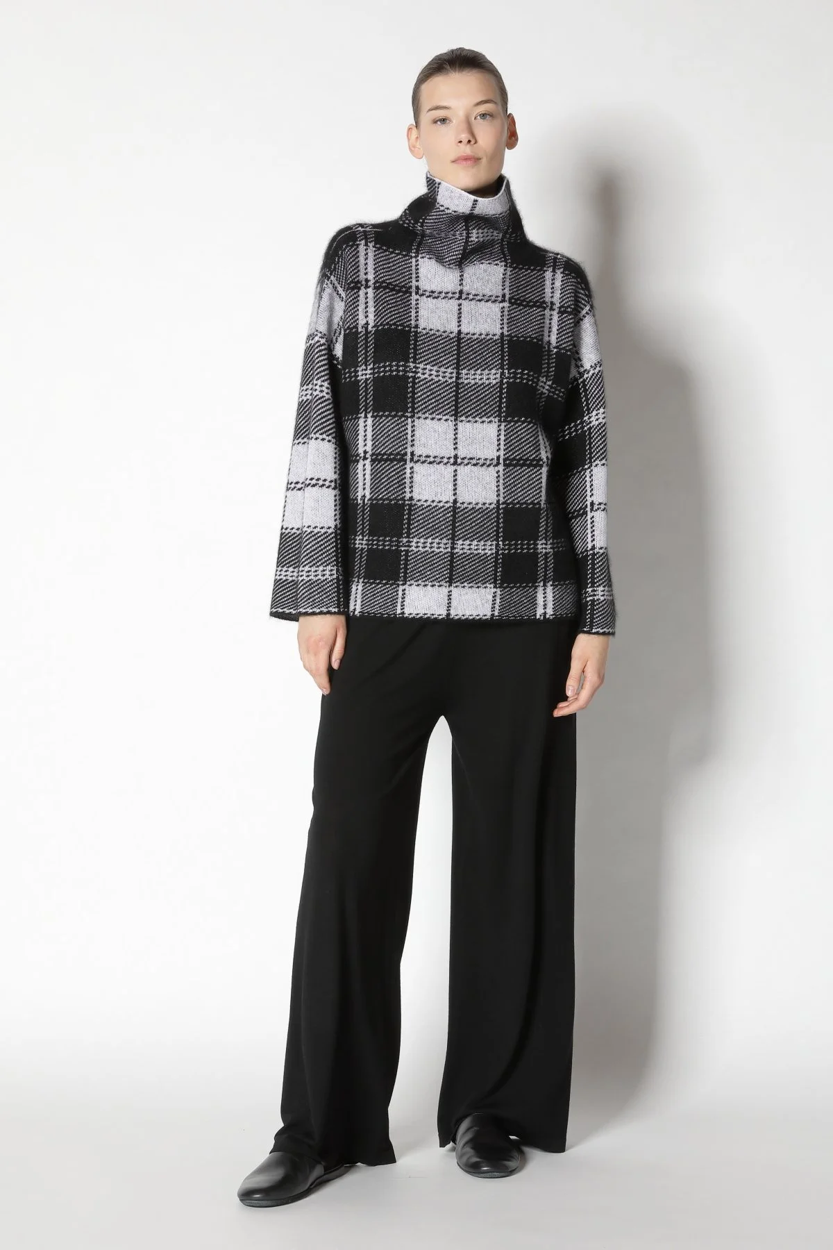 23019_Black + Luna_2088.JPG