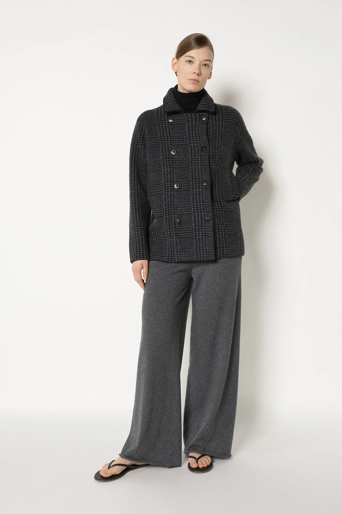 25066_BLACK + FLANELL_5951_web.jpg