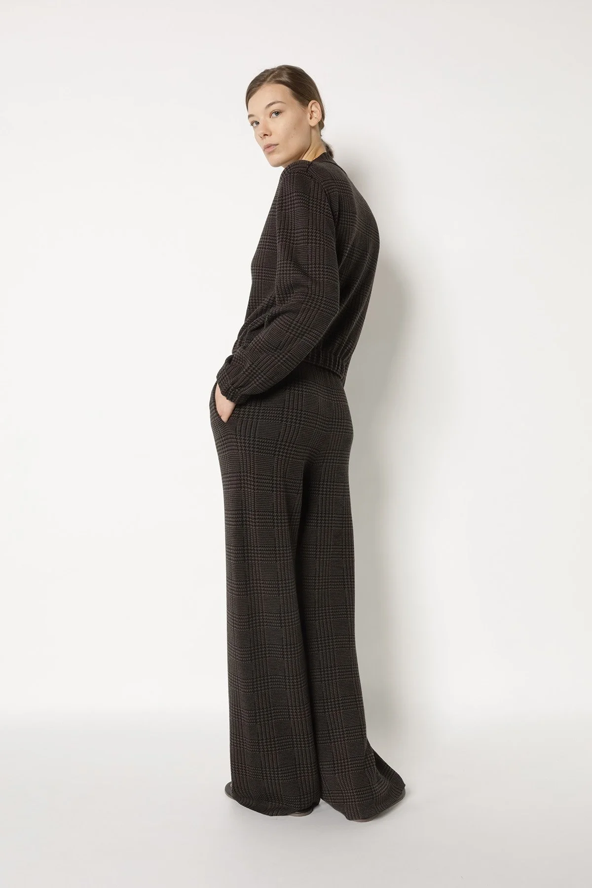 25042_BLACK + HAZEL__3487_web.jpg
