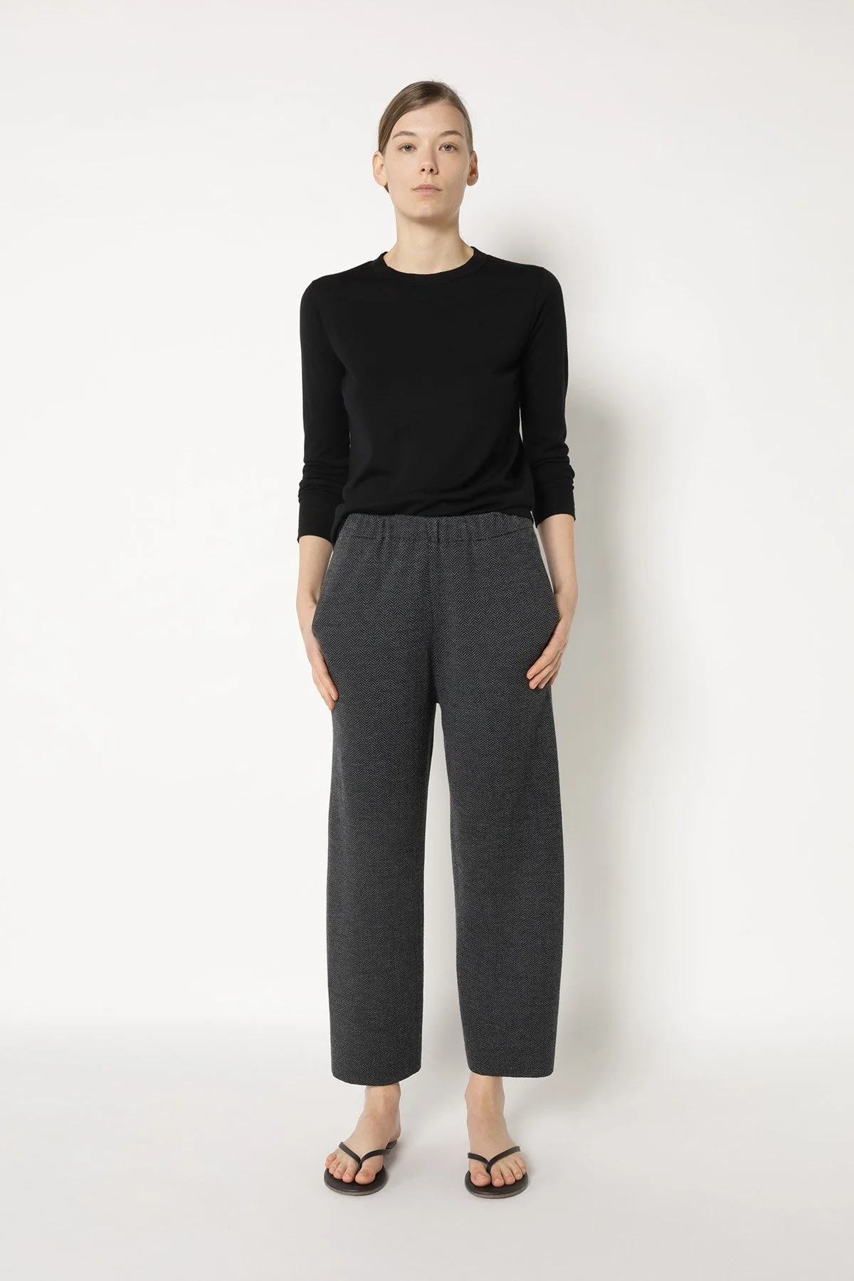 25040_BLACK + FLANELL_4870_web.jpg