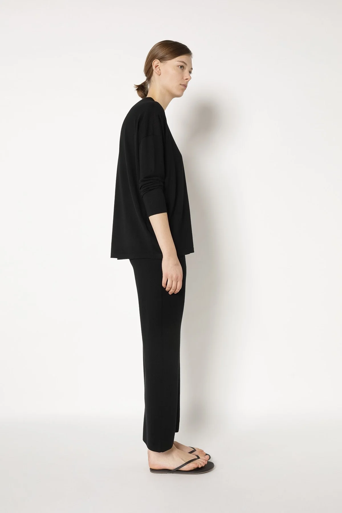 25032_BLACK_4621_web.jpg (Kopie)