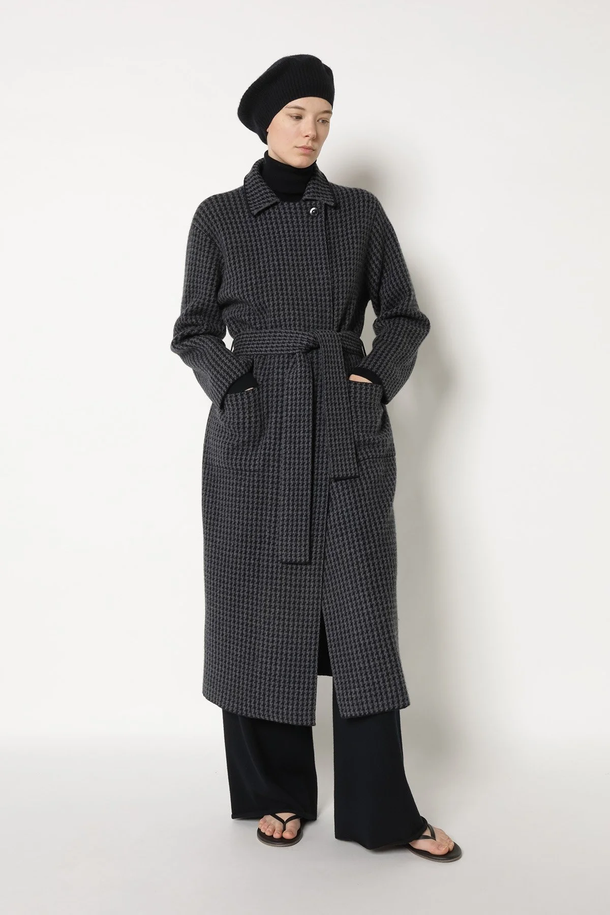25065_BLACK + FLANELL_5834_web.jpg