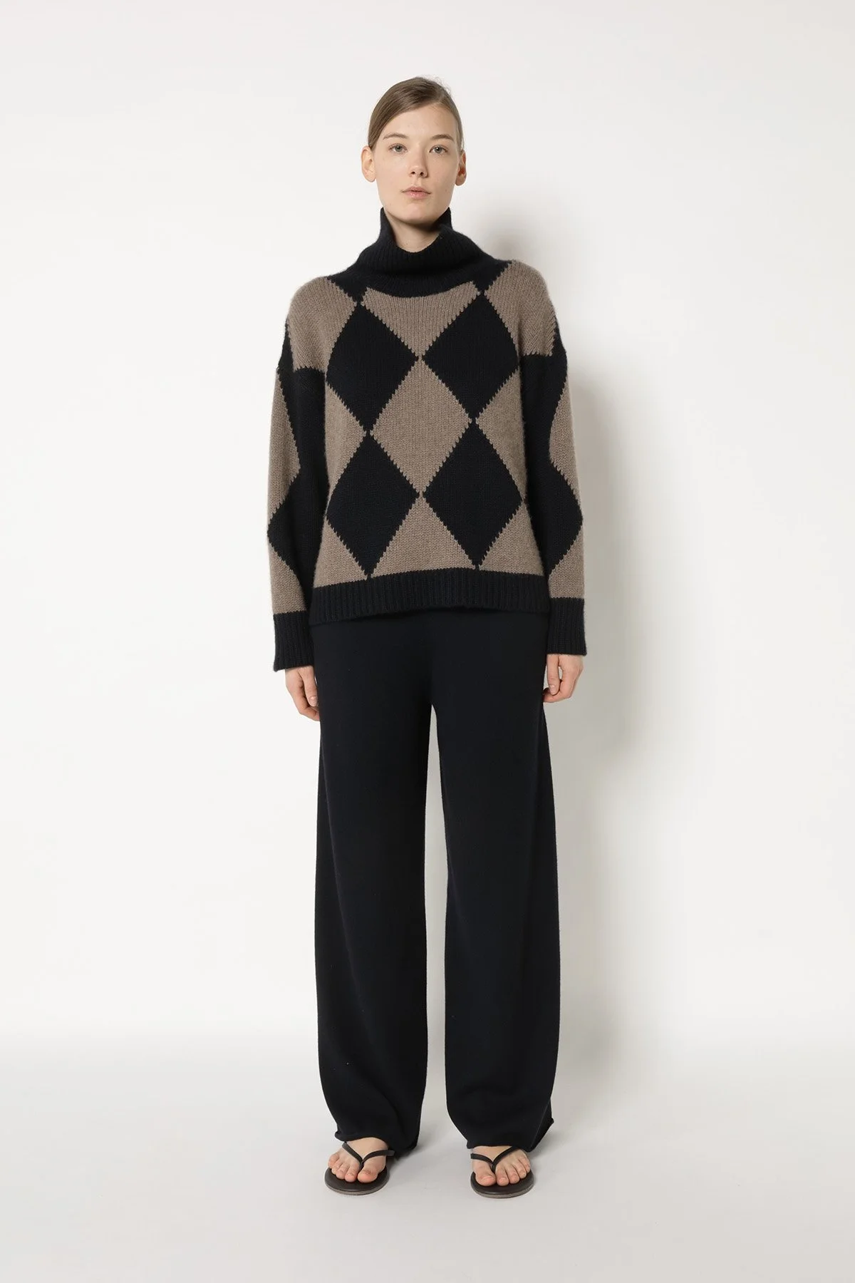 25068_BLACK + WOOD_6091_web.jpg (Kopie)