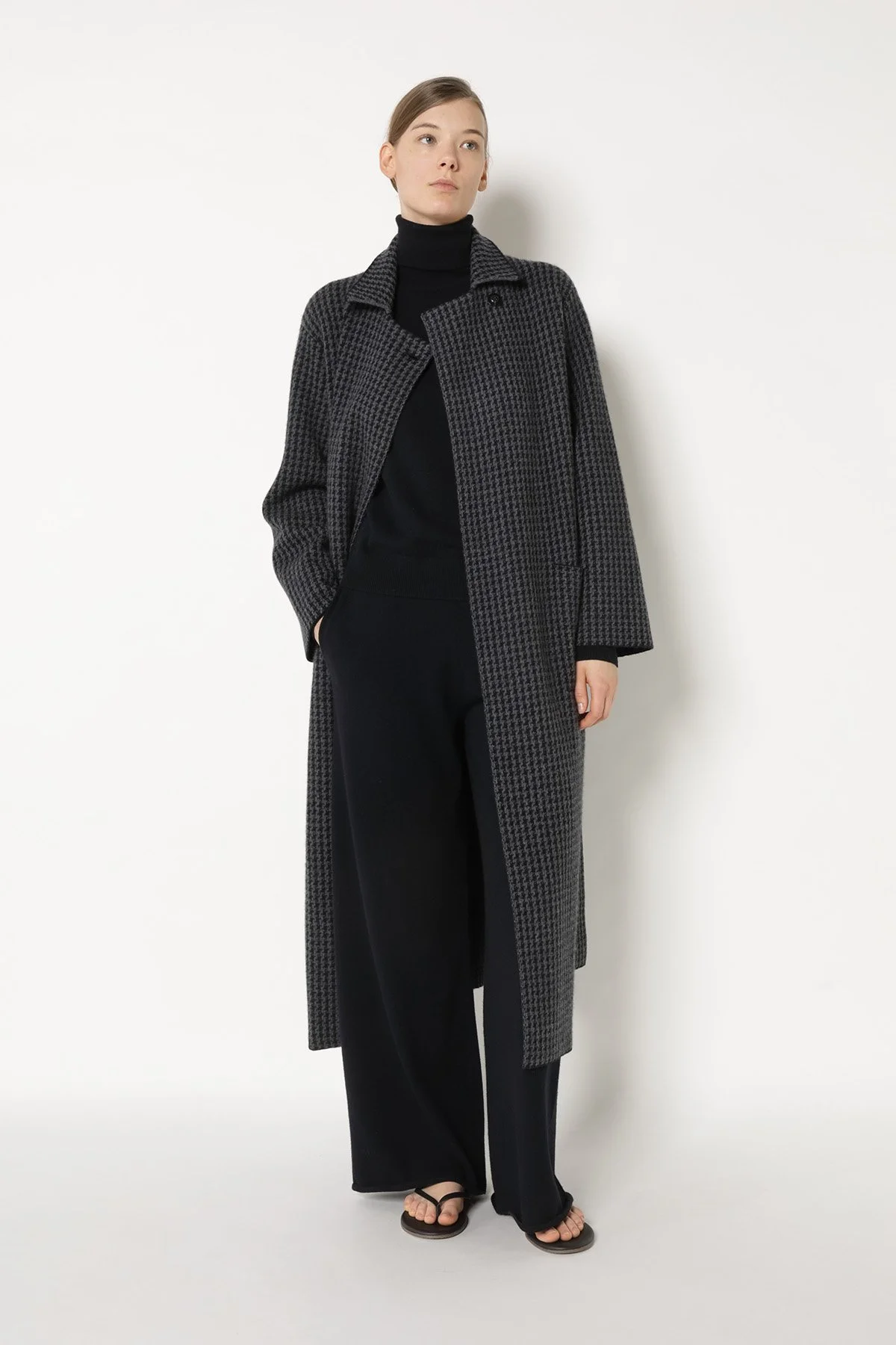 25065_BLACK + FLANELL_5863_web.jpg
