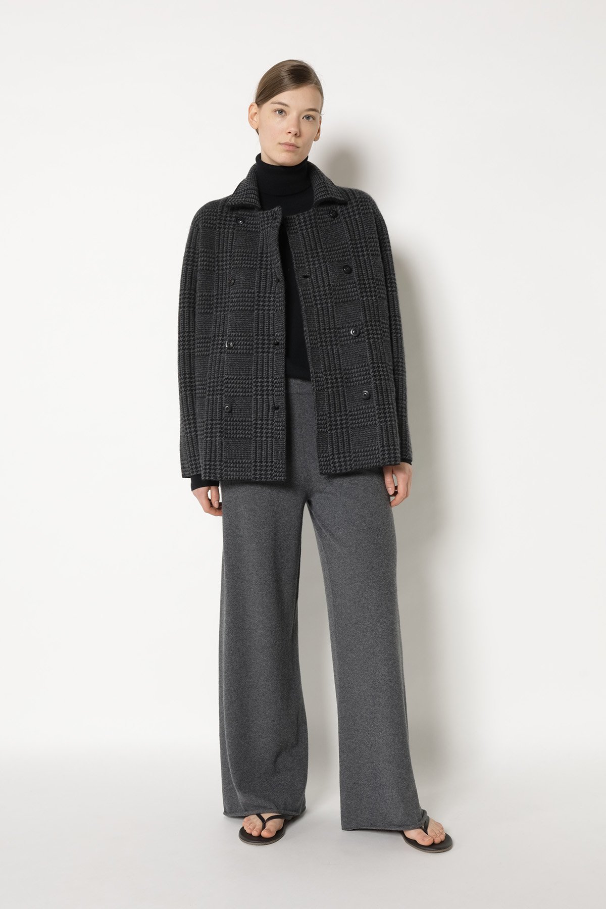 25066_BLACK + FLANELL_5944_web.jpg