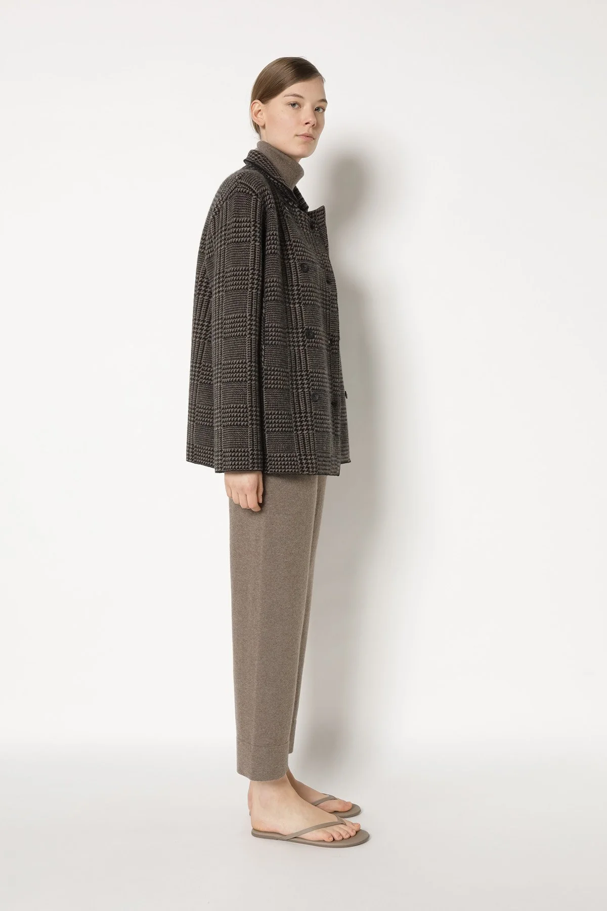 25066_BLACK + WOOD_6386_web.jpg