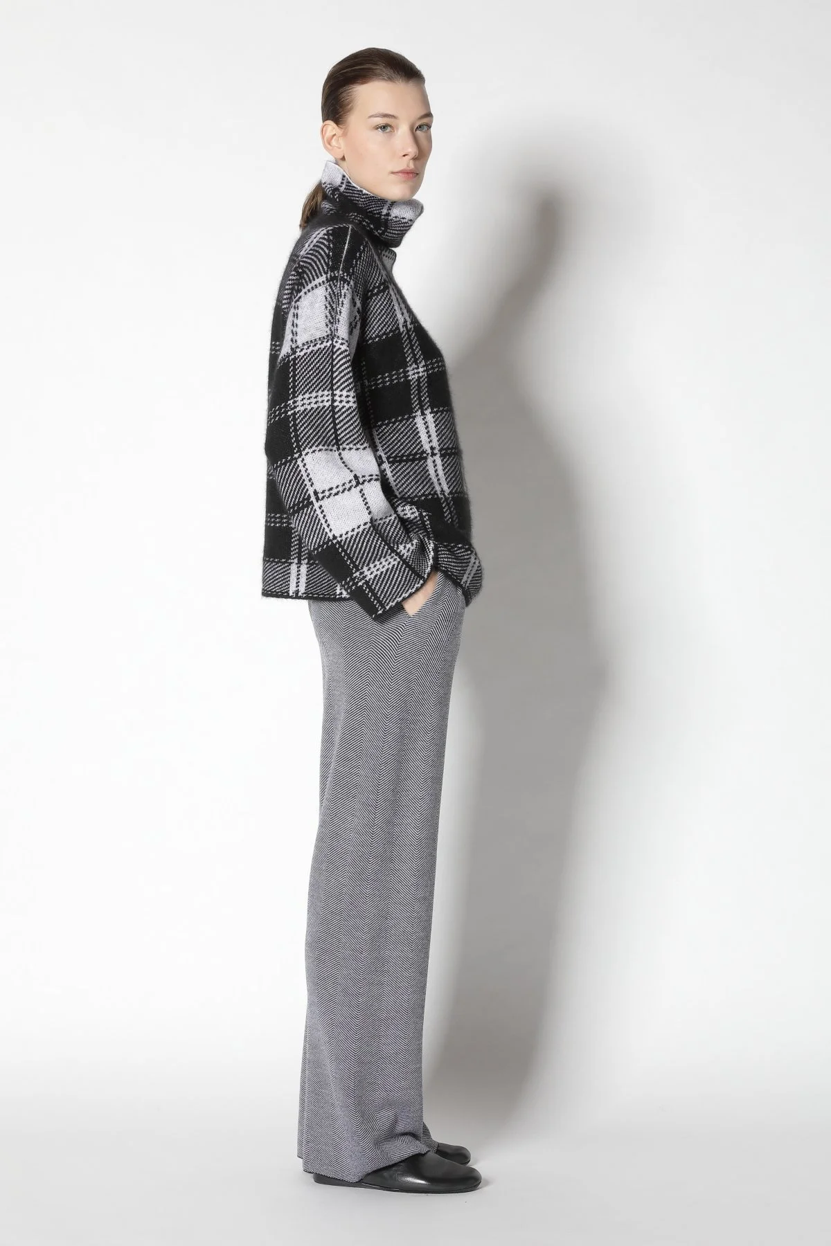 23019_Black + Luna_1719.JPG