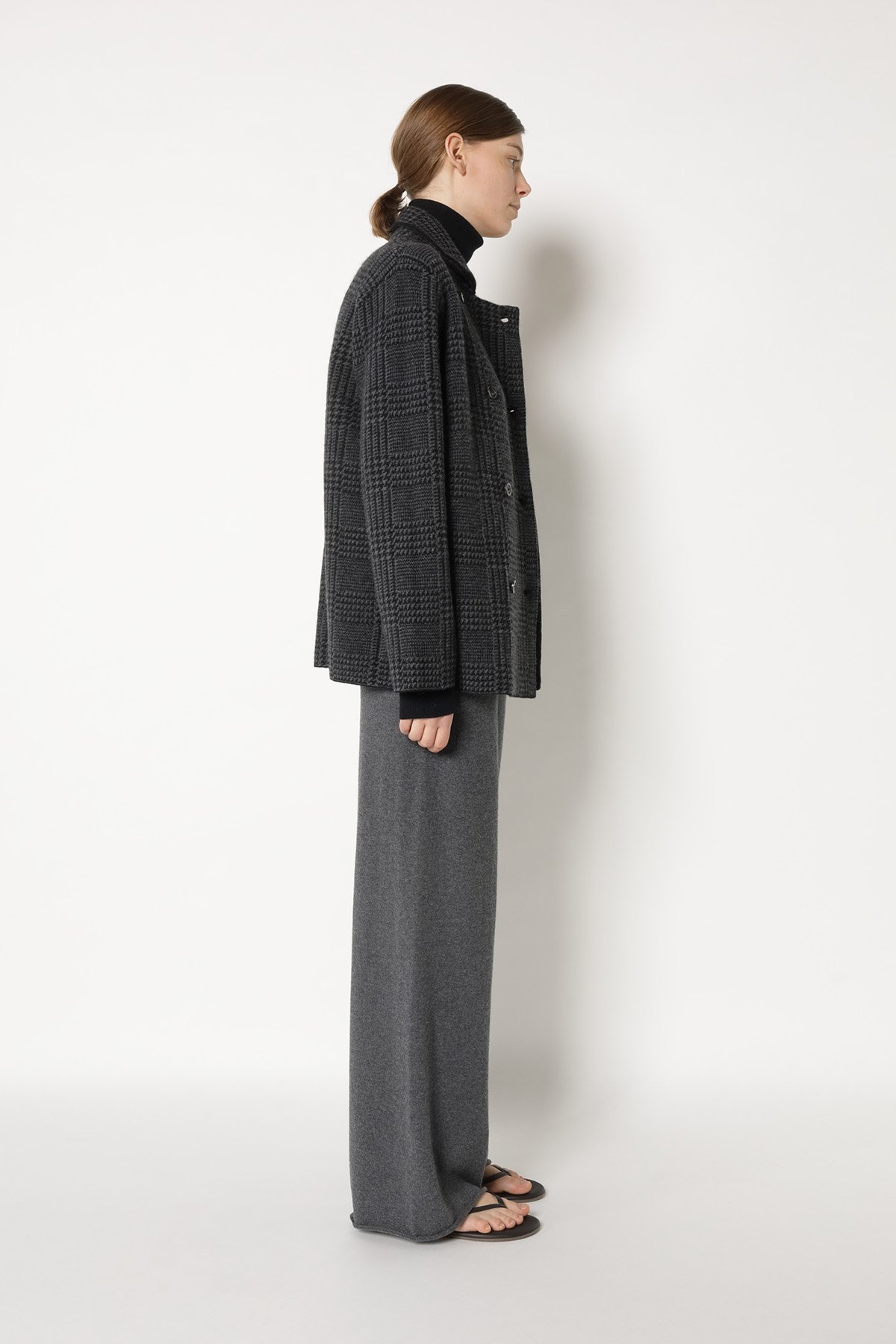 25066_BLACK + FLANELL_5941_web.jpg