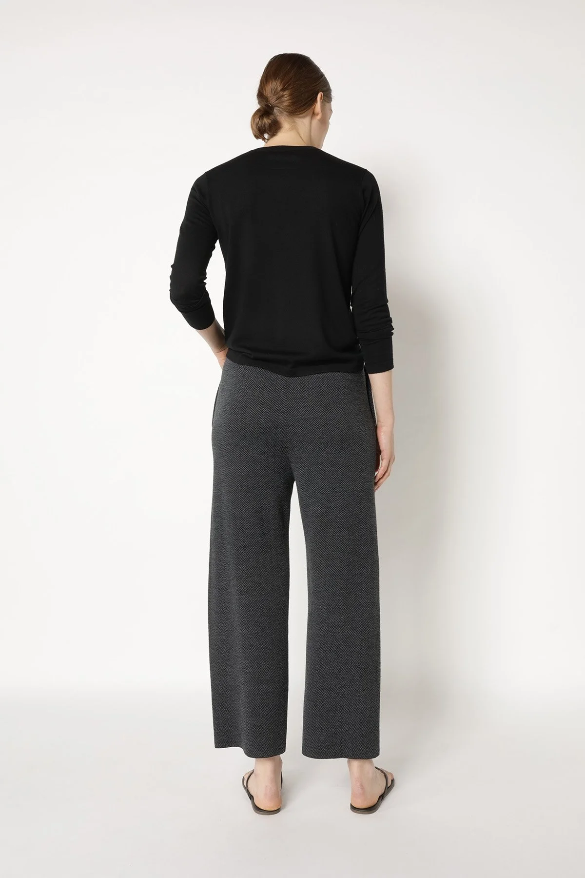 25040_BLACK + FLANELL_4877_web.jpg