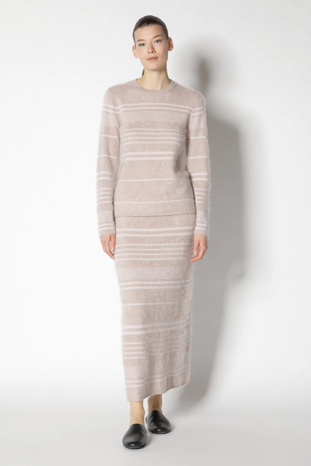 23011_Tan + Oyster_0486.JPG